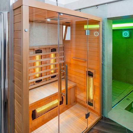 Luxuite Spa Con Piscina E Jacuzzi Alberobello Buitenkant foto