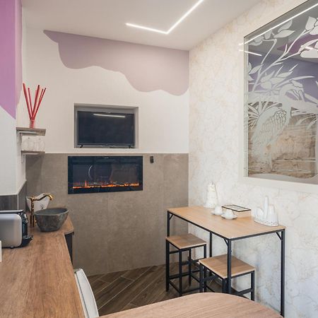 Luxuite Spa Con Piscina E Jacuzzi Alberobello Buitenkant foto