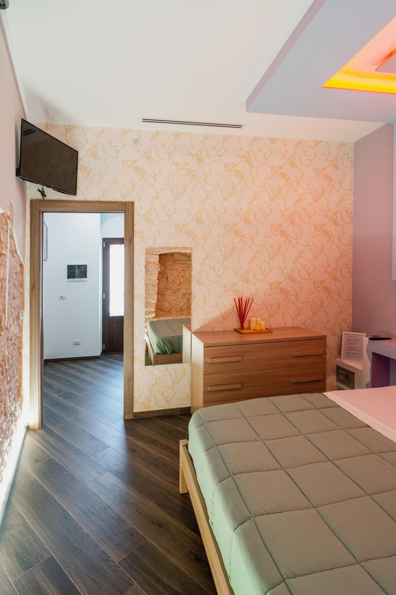 Luxuite Spa Con Piscina E Jacuzzi Alberobello Buitenkant foto